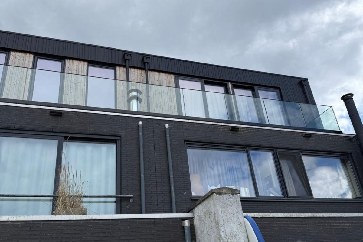 Glasgeländersysteme SV 70 UF – Bild 12